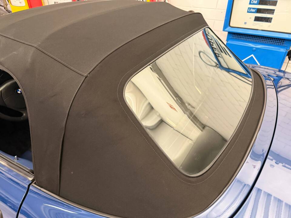 Image 16/19 of BMW Z3 2.0 (2000)