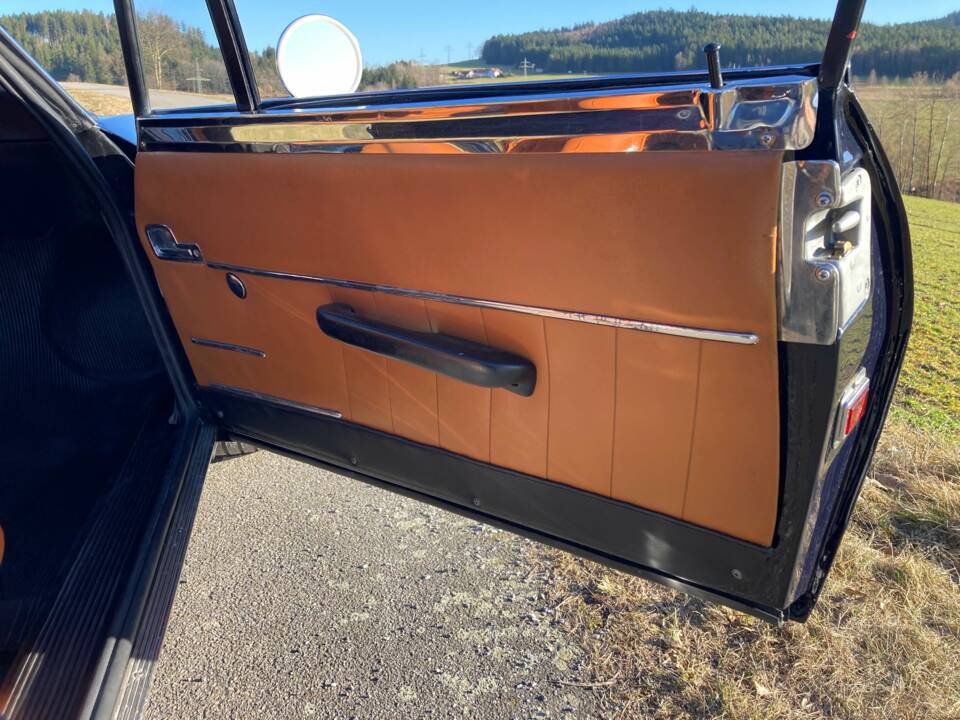 Image 31/45 of Lancia Fulvia Sport 1.6 (Zagato) (1972)