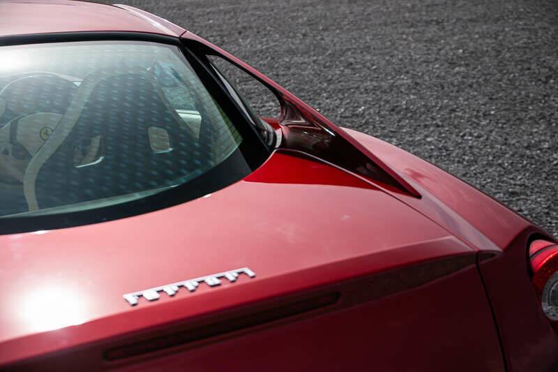 Bild 42/44 von Ferrari 599 GTB (2008)