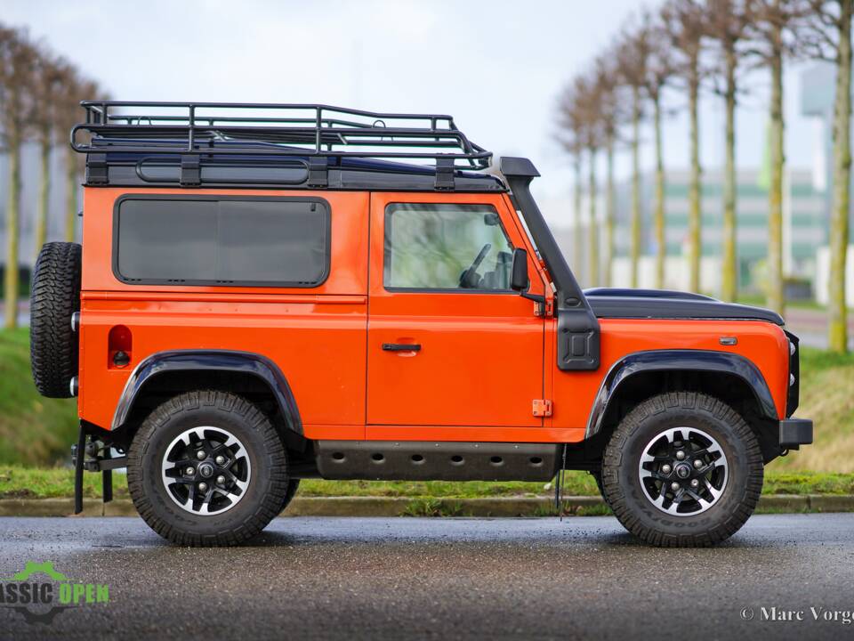 Image 22/41 of Land Rover Defender (2016)
