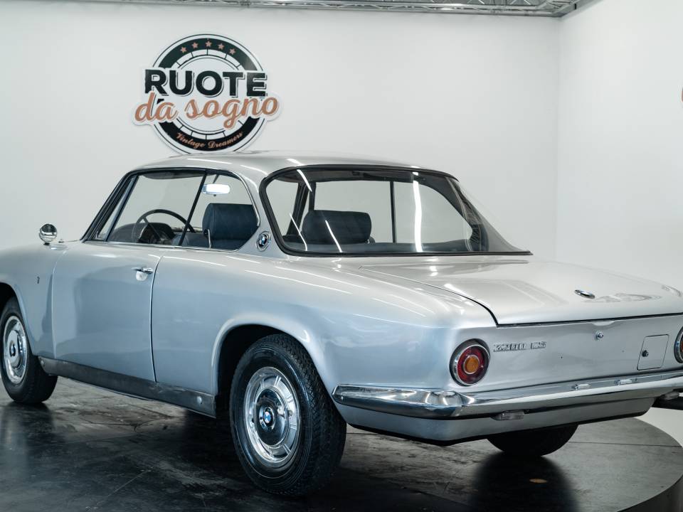 Image 5/33 de BMW 3200 CS (1965)