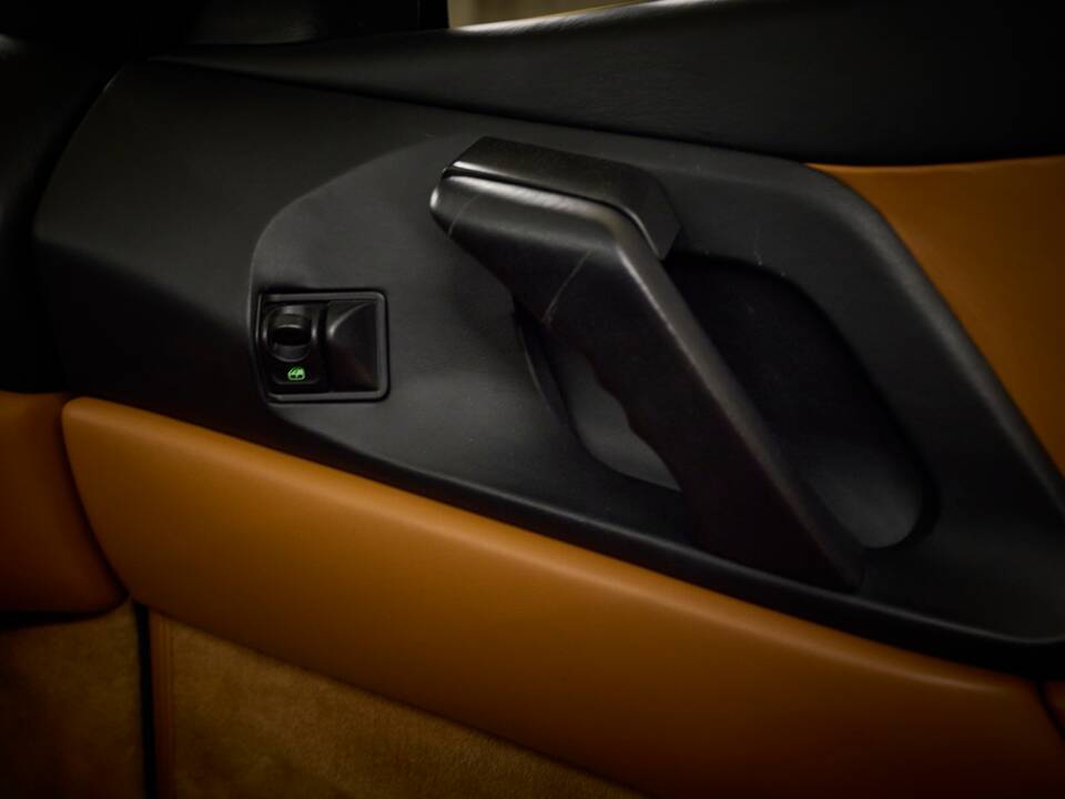 Image 67/100 of Ferrari F 355 Spider (1999)