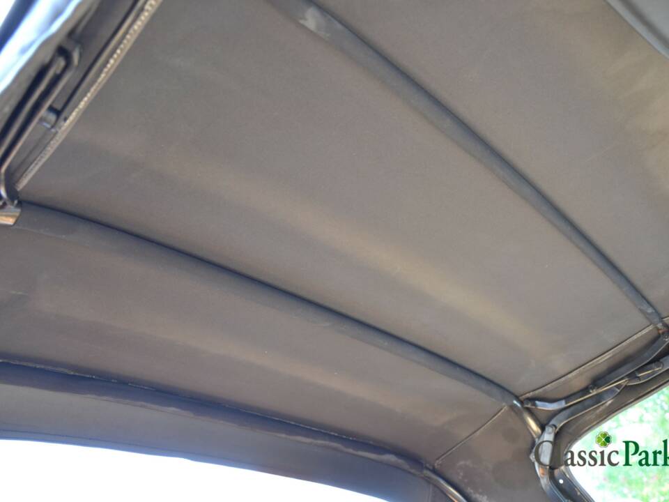 Image 39/50 of Alfa Romeo 2.0 Spider (1990)