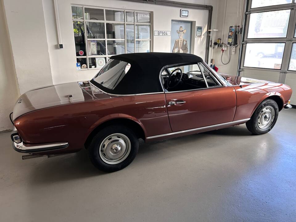 Imagen 8/35 de Peugeot 504 Convertible (1971)