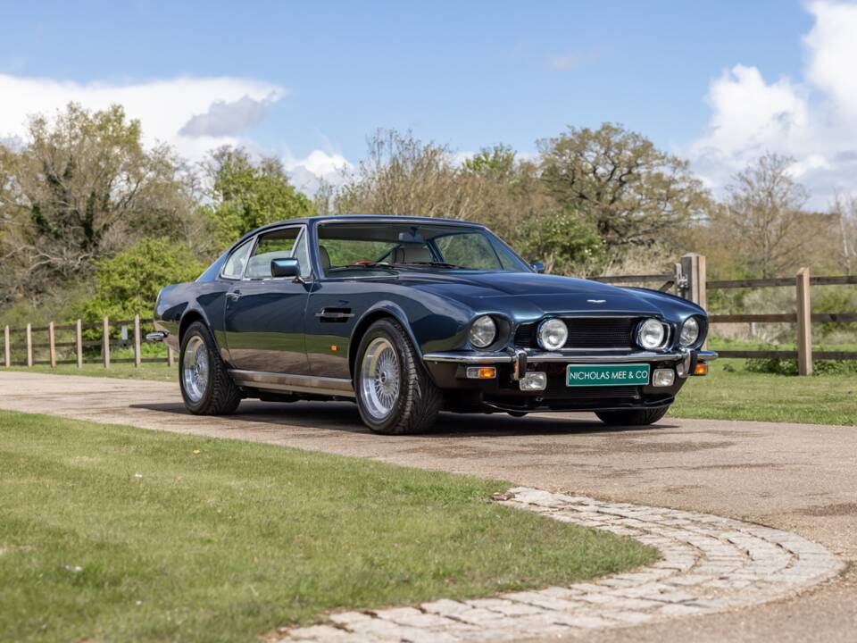 Bild 17/70 von Aston Martin V8 EFi (1988)