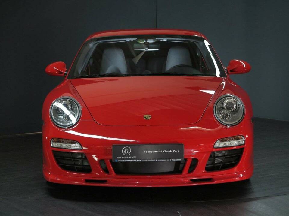 Image 3/50 of Porsche 911 Carrera 4S (2011)