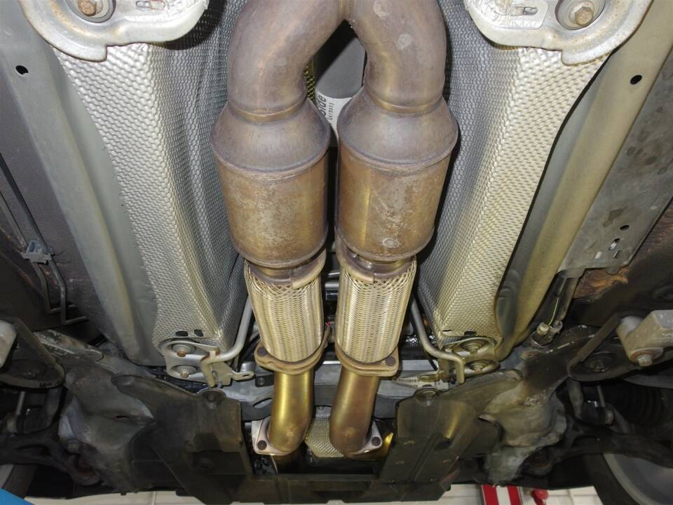 Bild 96/97 von Volvo XC90 V8 (2005)