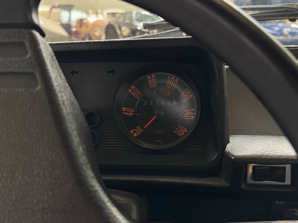 Image 34/85 de Volvo 66 (1980)
