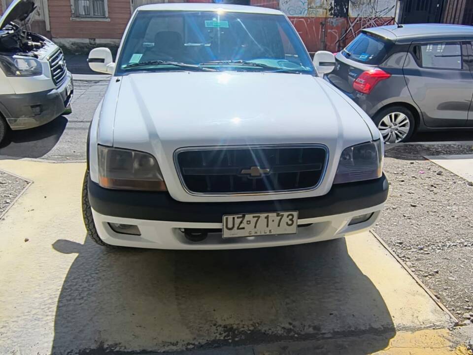 Image 21/22 de Chevrolet S10 Fleetside (2002)