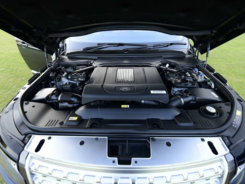 Bild 47/50 von Land Rover Range Rover Autobiography SDV8 (2017)