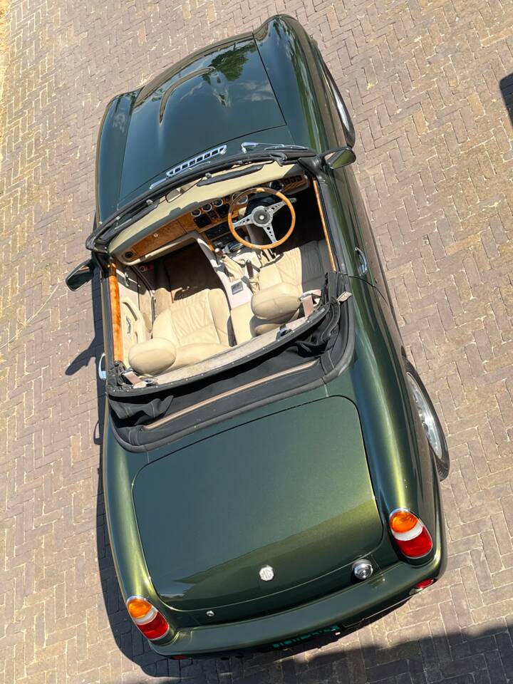 Bild 40/41 von MG RV8 (1994)