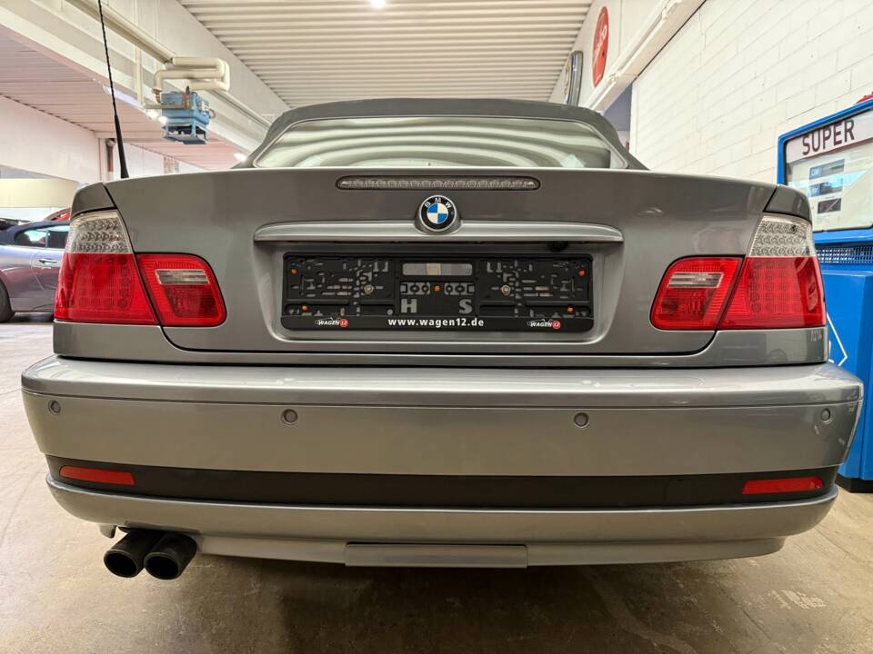 Image 12/19 of BMW 330Ci (2003)