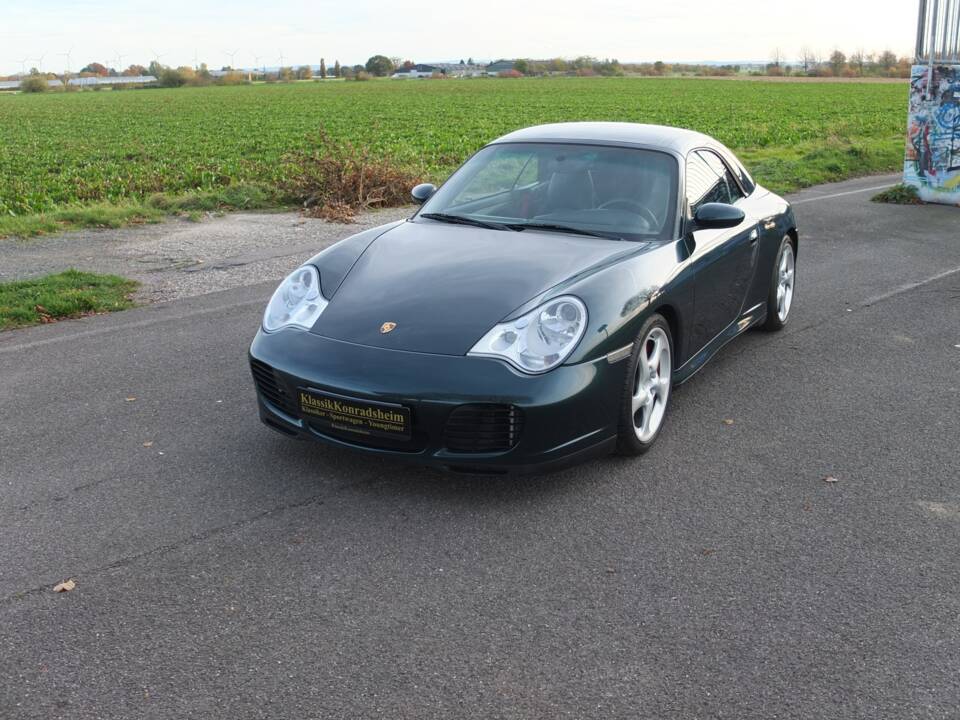 Bild 16/73 von Porsche 911 Carrera 4S (2004)