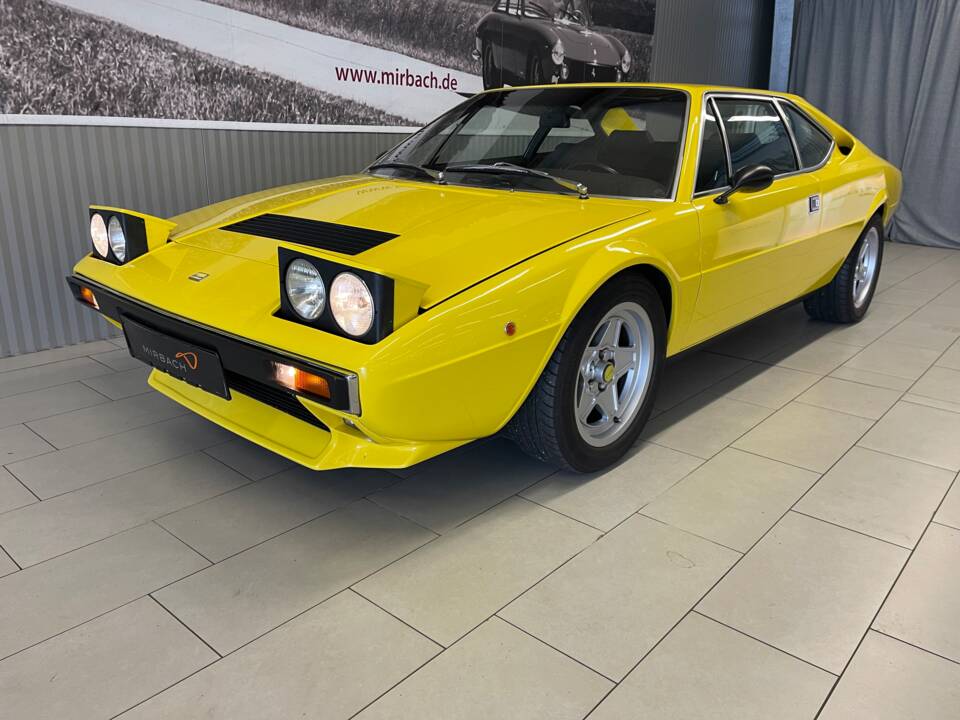 Bild 3/19 von Ferrari Dino 308 GT4 (1974)