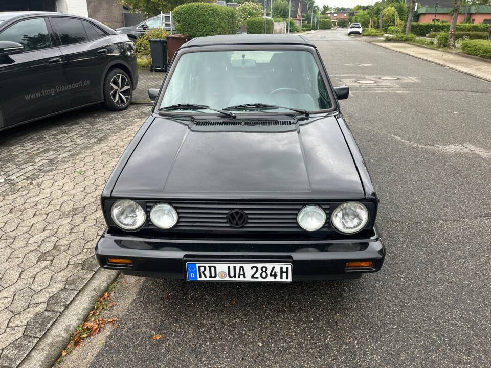 Image 77/78 de Volkswagen Golf Mk I Convertible 1.8 (1989)