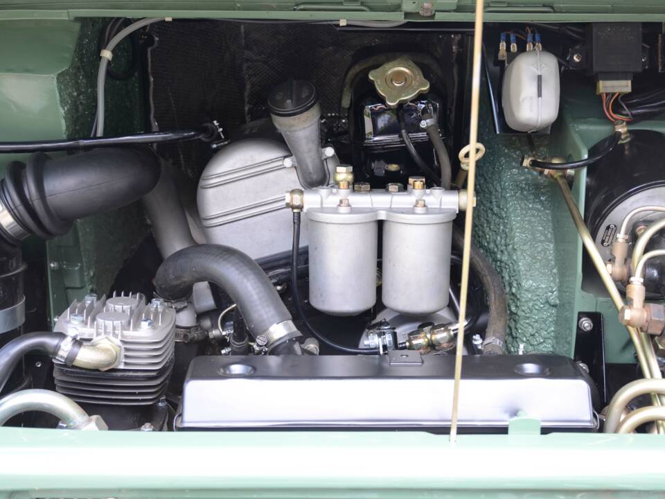 Image 26/71 of Mercedes-Benz Unimog U52 (1983)