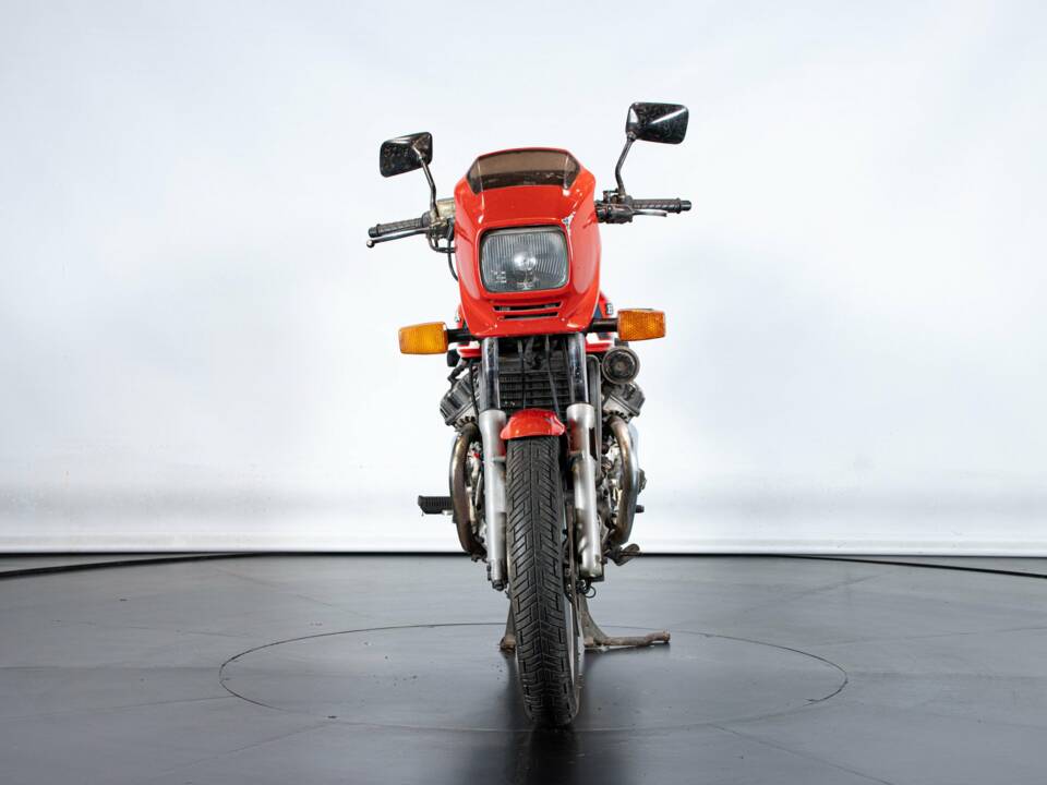 Image 3/40 of Honda CX 500 Turbo (1982)