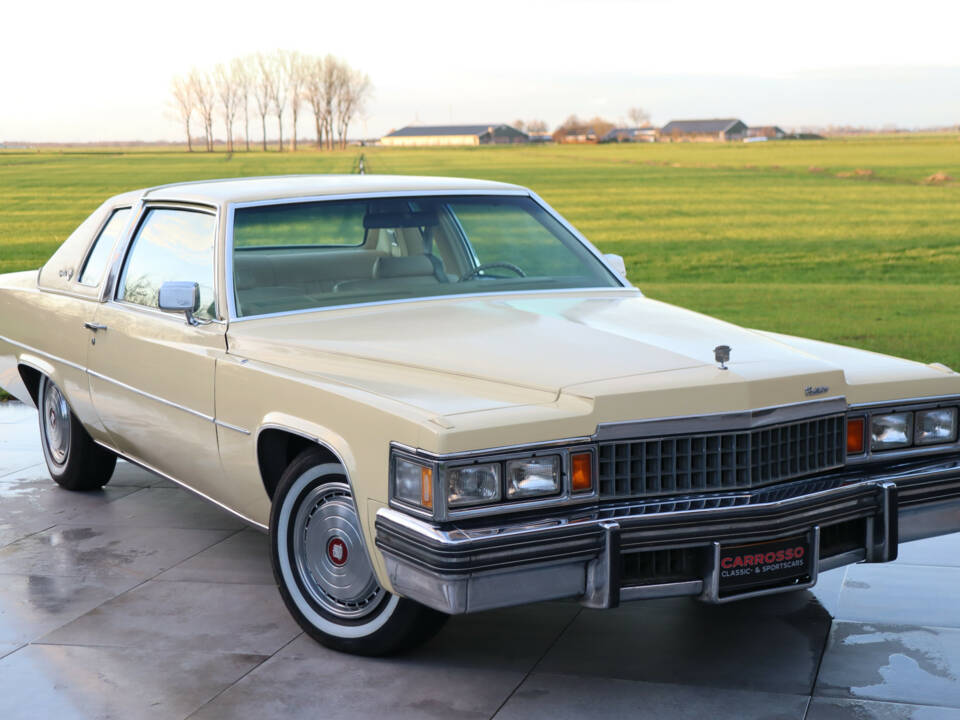 Afbeelding 49/50 van Cadillac Coupe DeVille (1977)