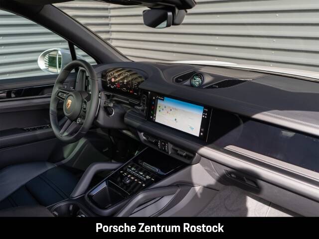 Obraz 19/33 pojazdu Porsche Cayenne E-Hybrid (1900)