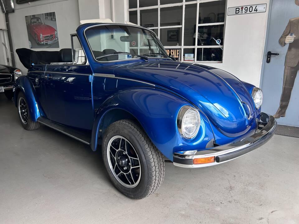 Image 2/11 of Volkswagen Beetle 1303 LS (1979)