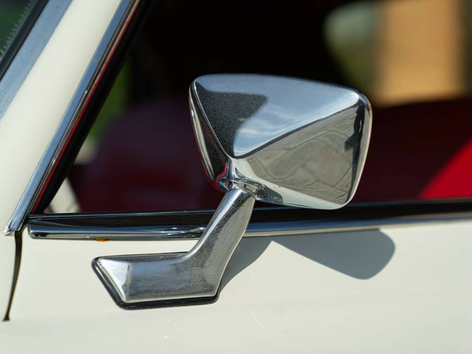 Image 44/50 de Mercedes-Benz 190 SL (1959)