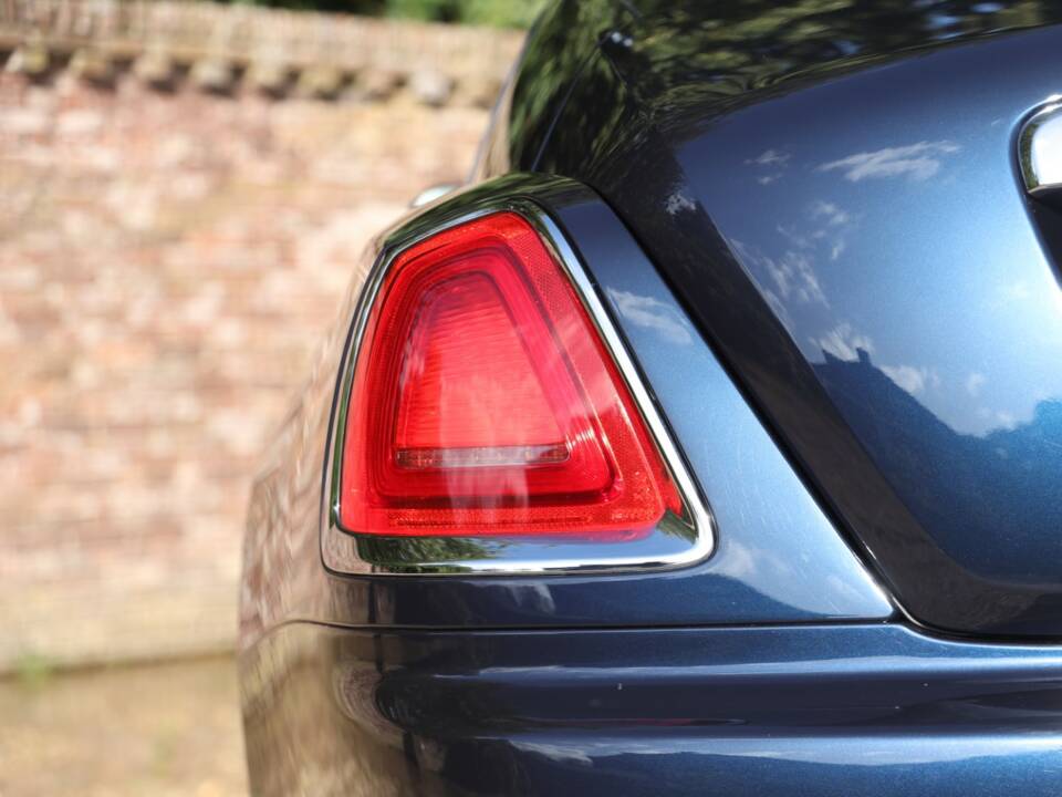 Bild 50/50 von Rolls-Royce Wraith (2014)