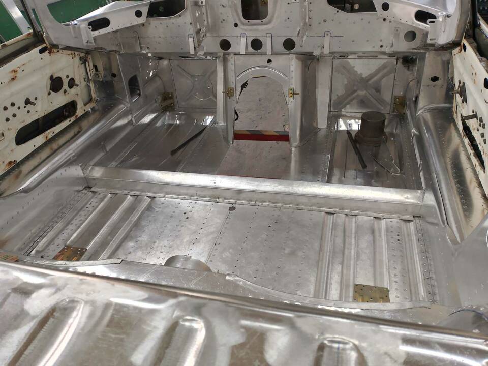 Bild 18/25 von Jaguar E-Type 4.2 (1965)