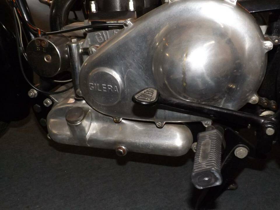 Image 13/33 of Gilera 500 (1934)