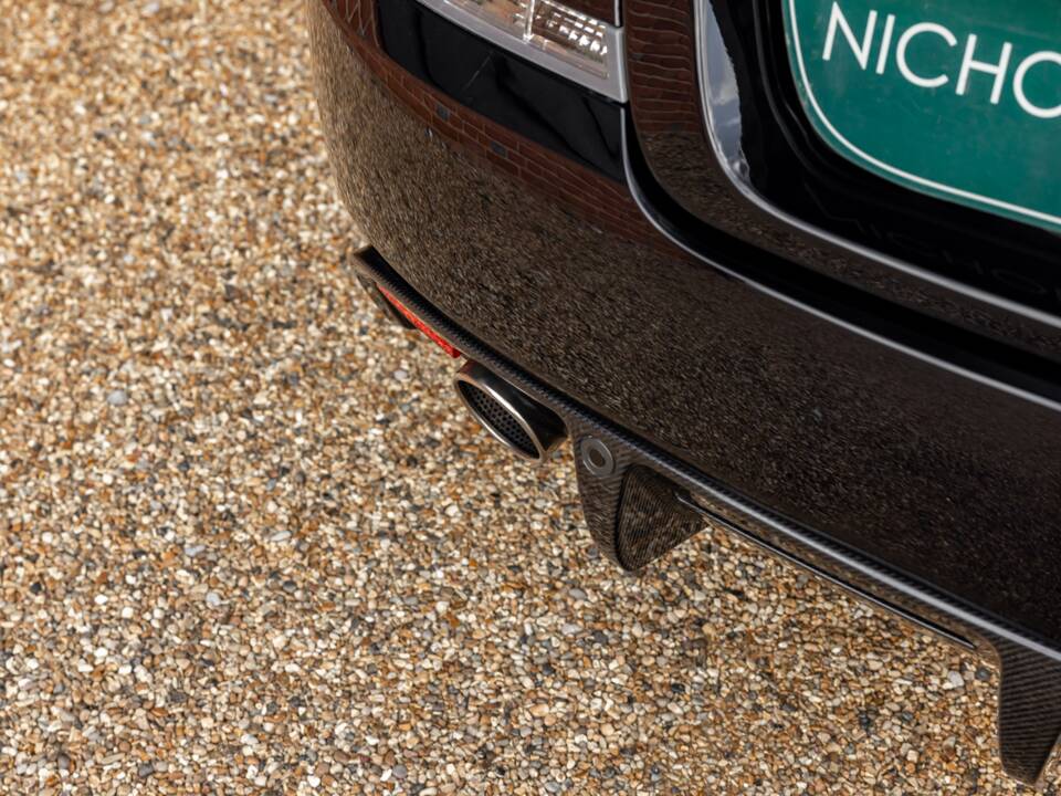 Image 46/77 of Aston Martin DBS (2009)