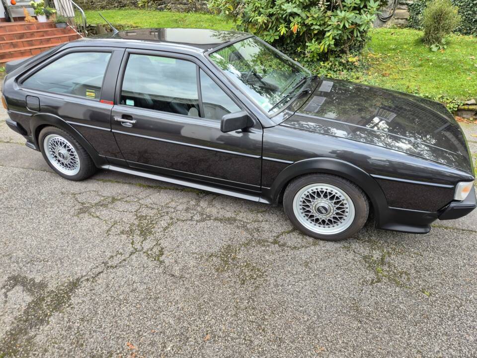 Image 1/10 de Volkswagen Scirocco II GTX 1.8 (1986)