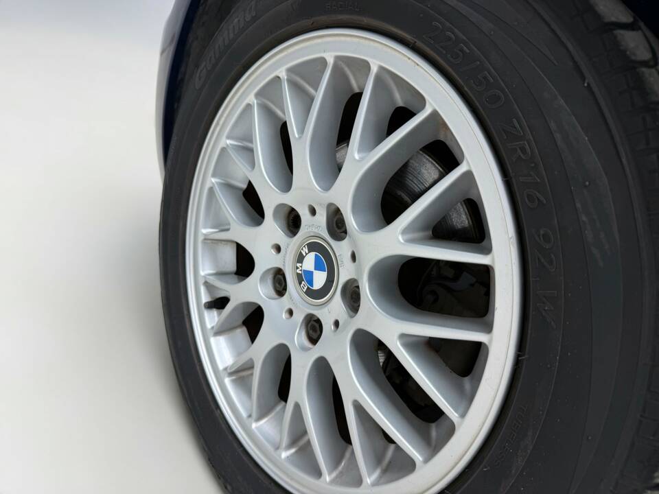 Image 13/17 of BMW Z3 1.9 (1997)