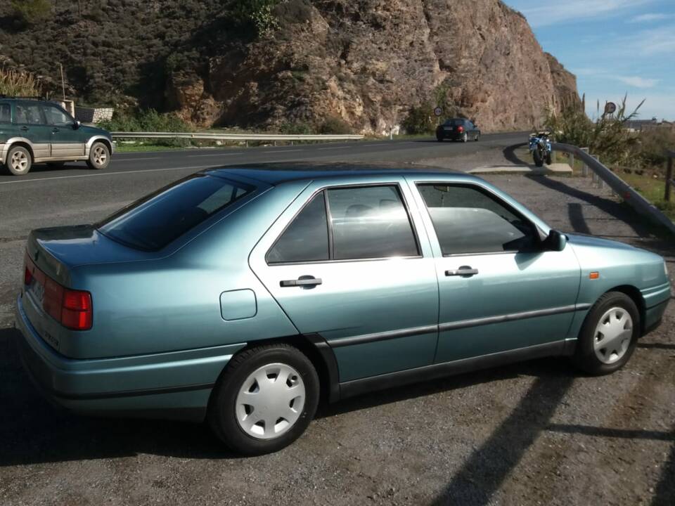 Bild 12/18 von SEAT Toledo 1.9 TD (1993)