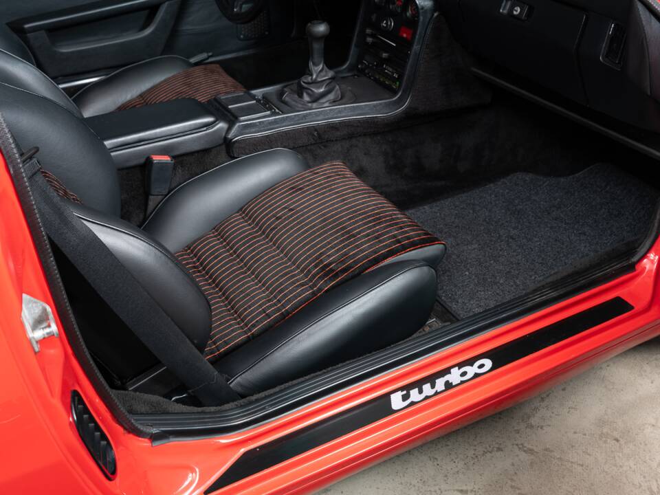 Afbeelding 22/29 van Porsche 924 Carrera GT (1981)