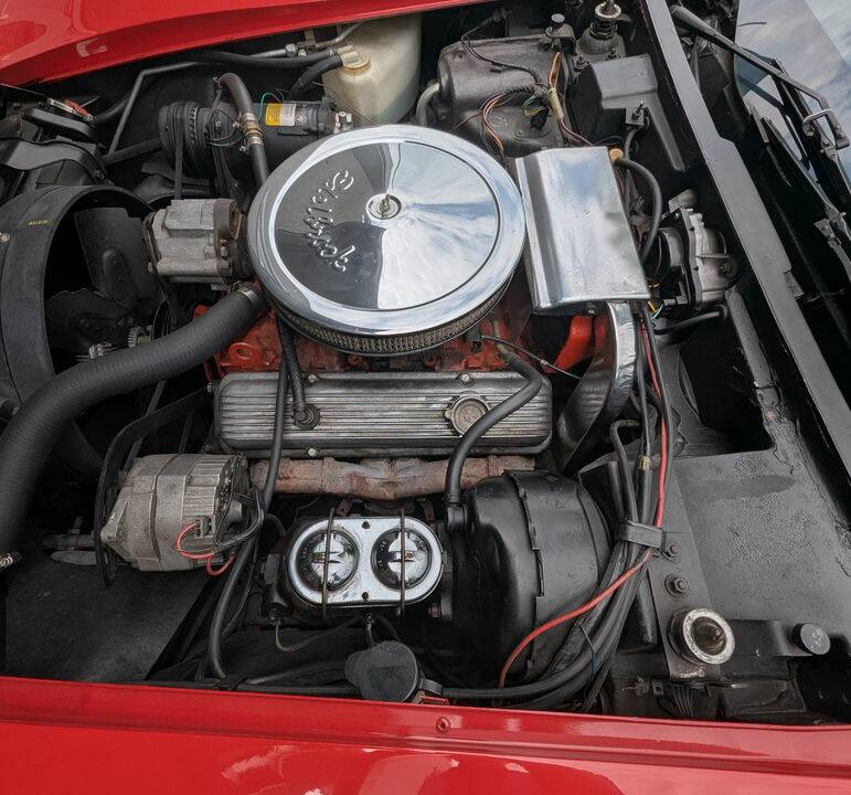 Image 7/8 of Chevrolet Corvette Stingray (1975)