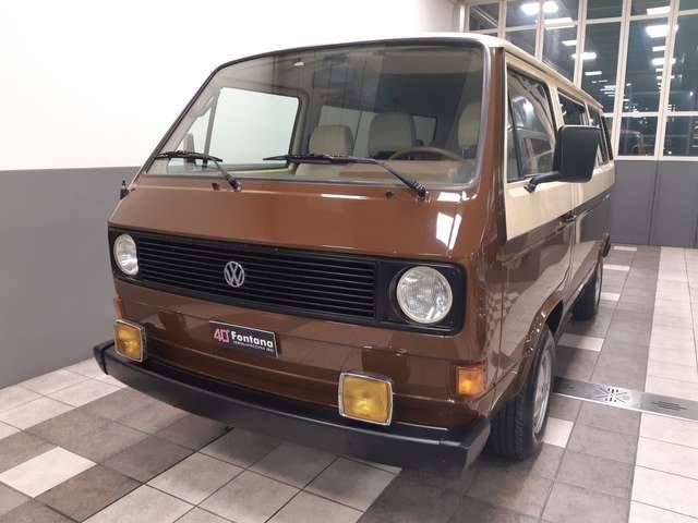 Imagen 3/16 de Volkswagen T3 Bus L 2.0 (1981)