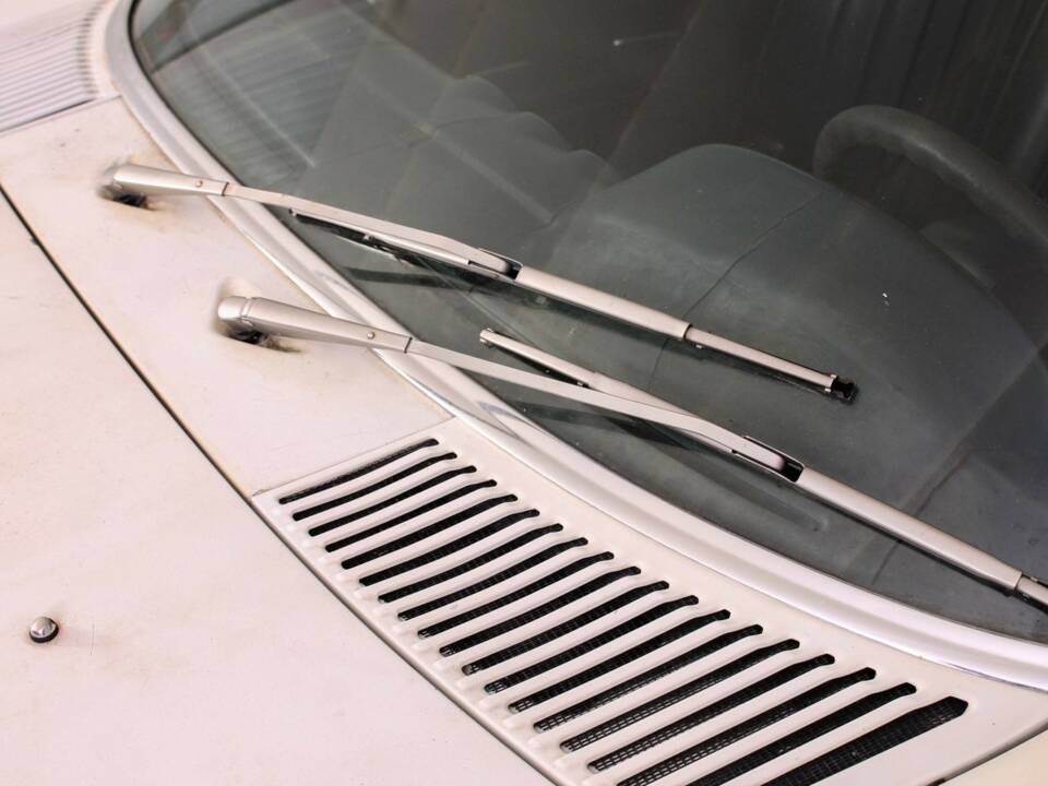 Bild 24/43 von Mercedes-Benz 380 SL (1982)