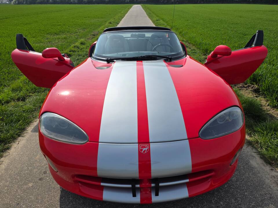 Afbeelding 12/22 van Dodge Viper RT/10 (1993)