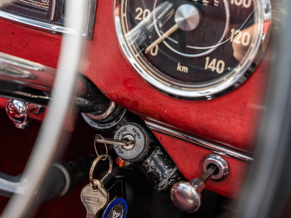 Afbeelding 55/89 van Mercedes-Benz 170 S Cabriolet A (1950)