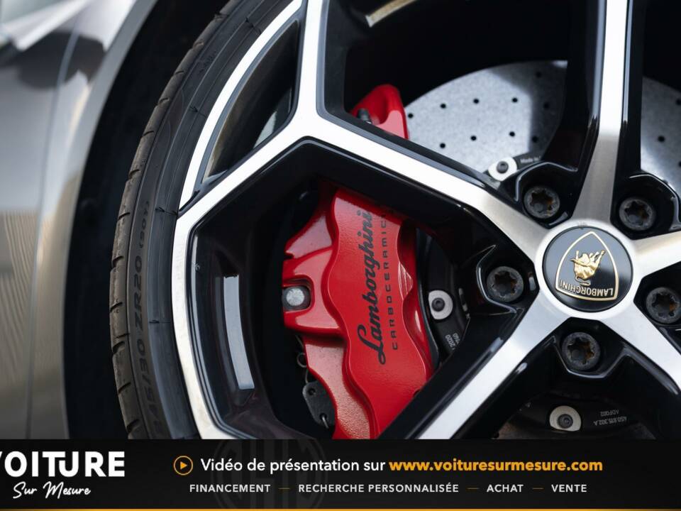 Image 25/32 of Lamborghini Huracán EVO (2020)
