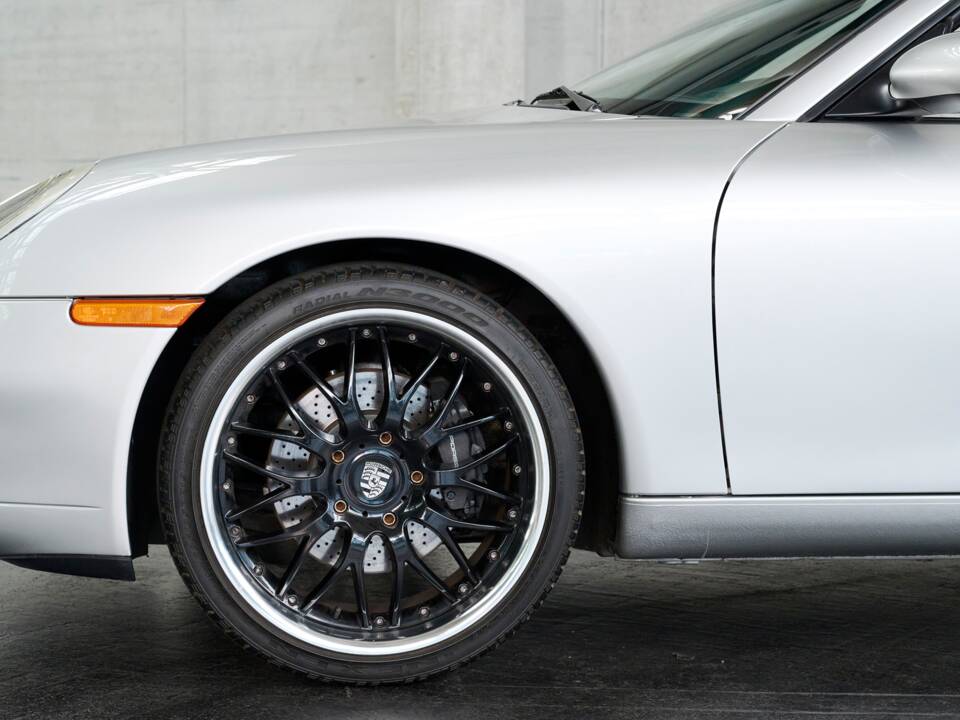 Afbeelding 6/50 van Porsche 911 Carrera (2000)
