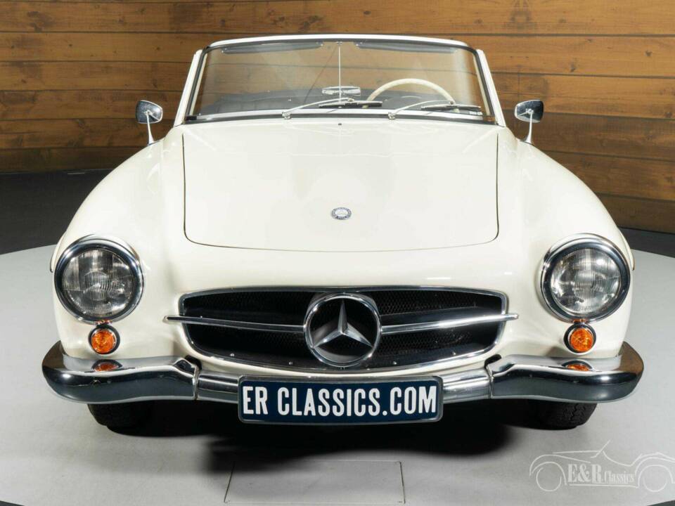 Image 16/19 of Mercedes-Benz 190 SL (1962)