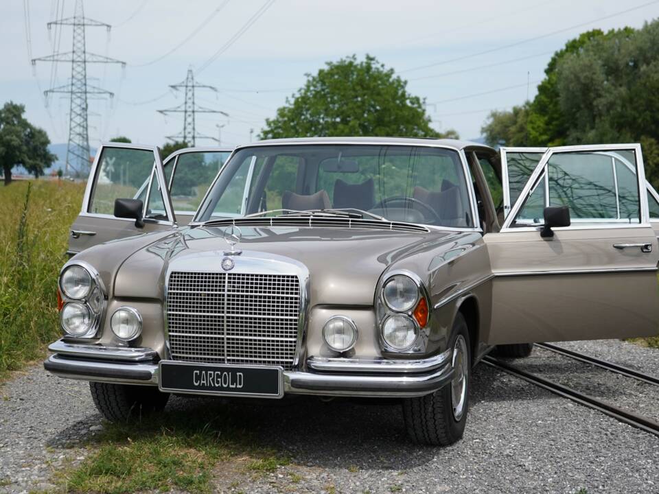 Afbeelding 73/89 van Mercedes-Benz 300 SEL 6.3 (1972)