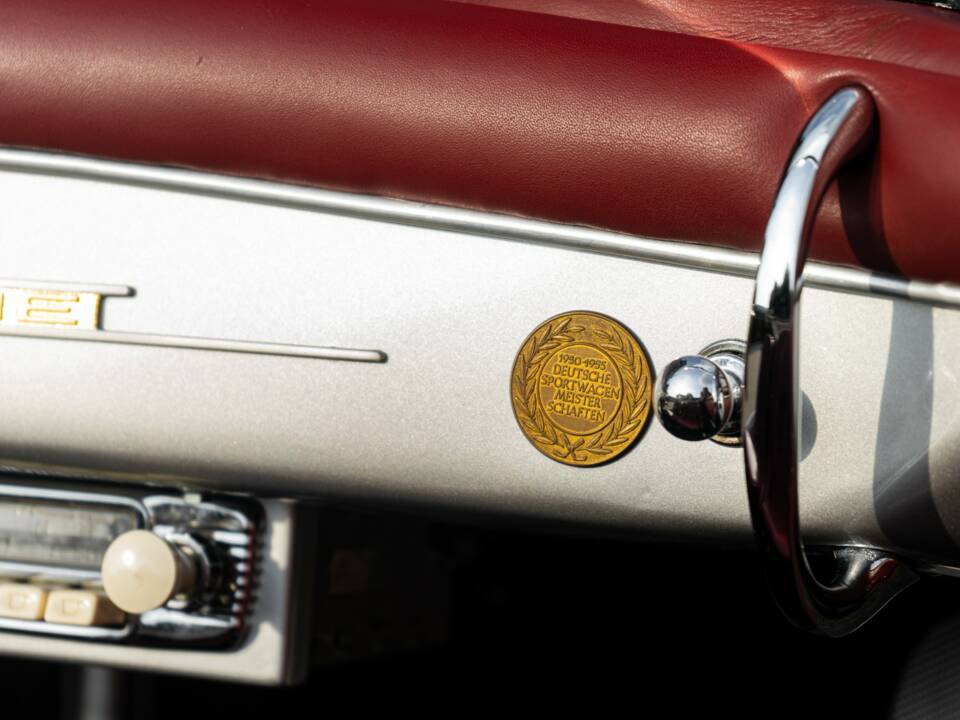 Image 39/52 of Porsche 356 A 1600 S Speedster (1957)