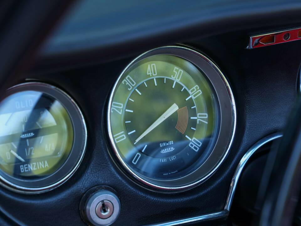 Obraz 44/50 pojazdu Alfa Romeo Giulia 1600 GTC (1966)