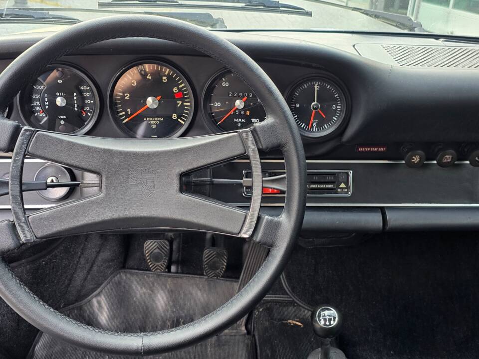 Immagine 11/40 di Porsche 911 2.4 T (1973)