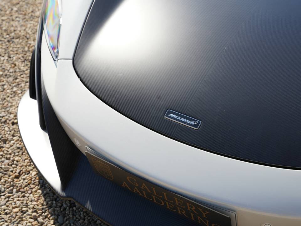 Afbeelding 32/50 van McLaren 675LT (2016)