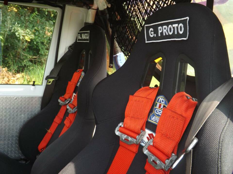 Image 23/50 of Suzuki SJ Samurai (1989)