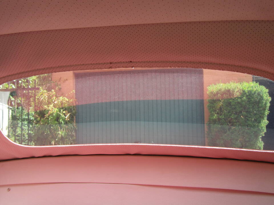 Image 31/45 of Volkswagen Karmann Ghia 1300 (1965)
