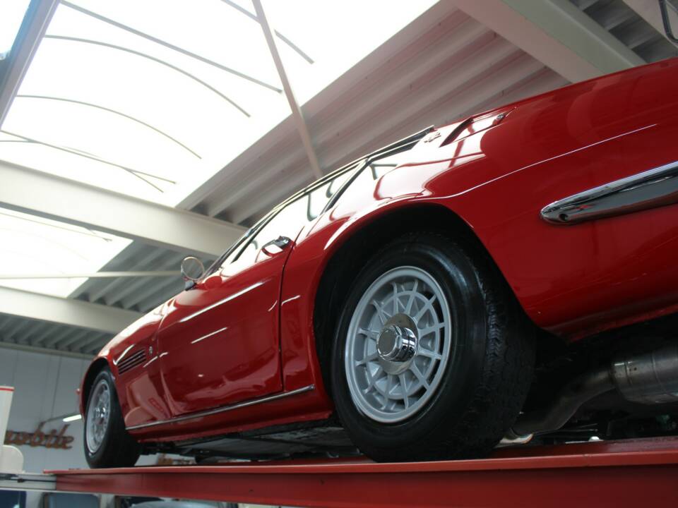 Image 8/50 de Maserati Ghibli SS (1969)