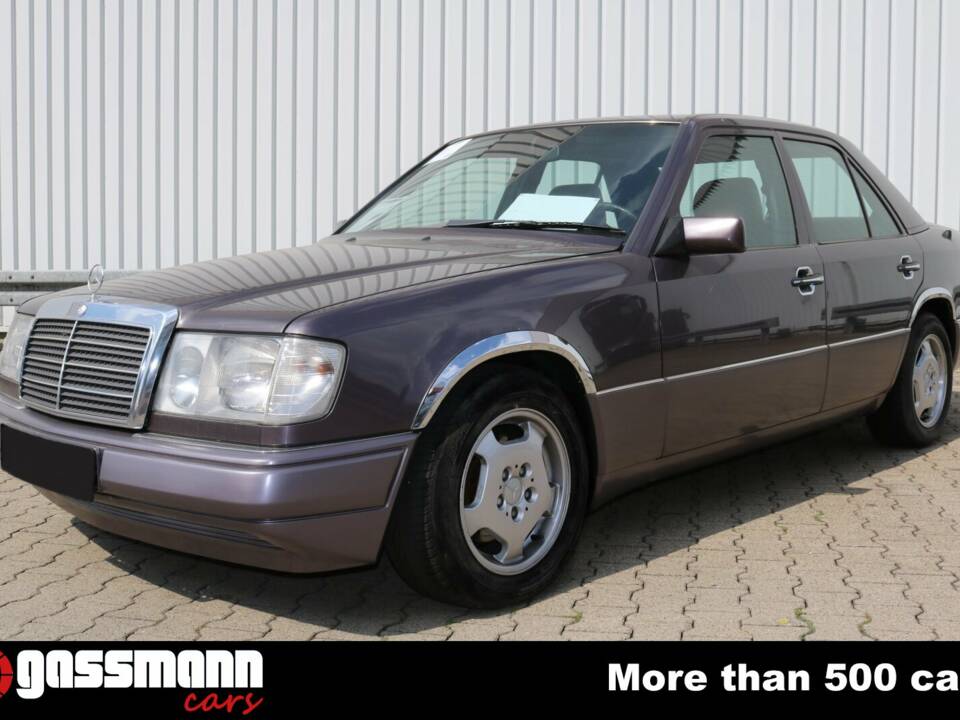 Bild 6/15 von Mercedes-Benz 300 D (1990)